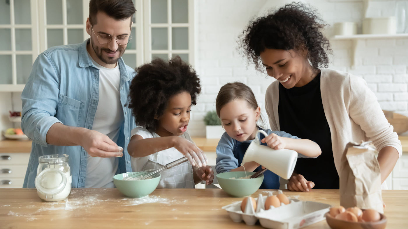A family prepares food together.